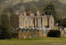 Photo of Τα… bonus της πρωθυπουργίας: Οι απίστευτες εξοχικές κατοικίες των ευρωπαίων ηγετών